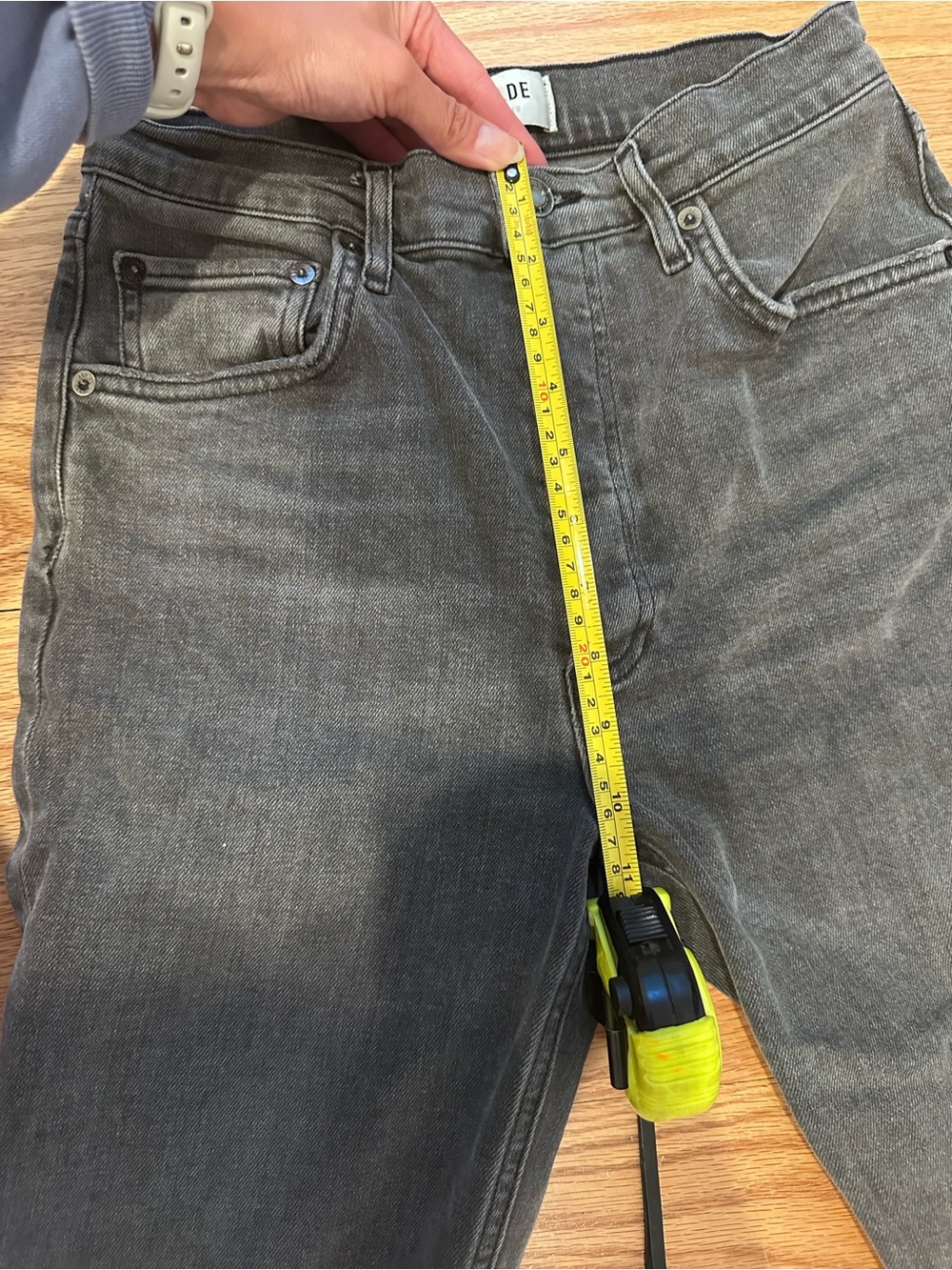 Agolde Riley Jeans women’s size 27 - Picture 8 of 8